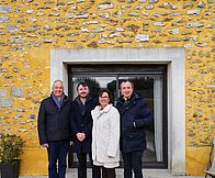 La Maison Jaune / Benjamin, Laurence, Marc et Grégoire Deloison